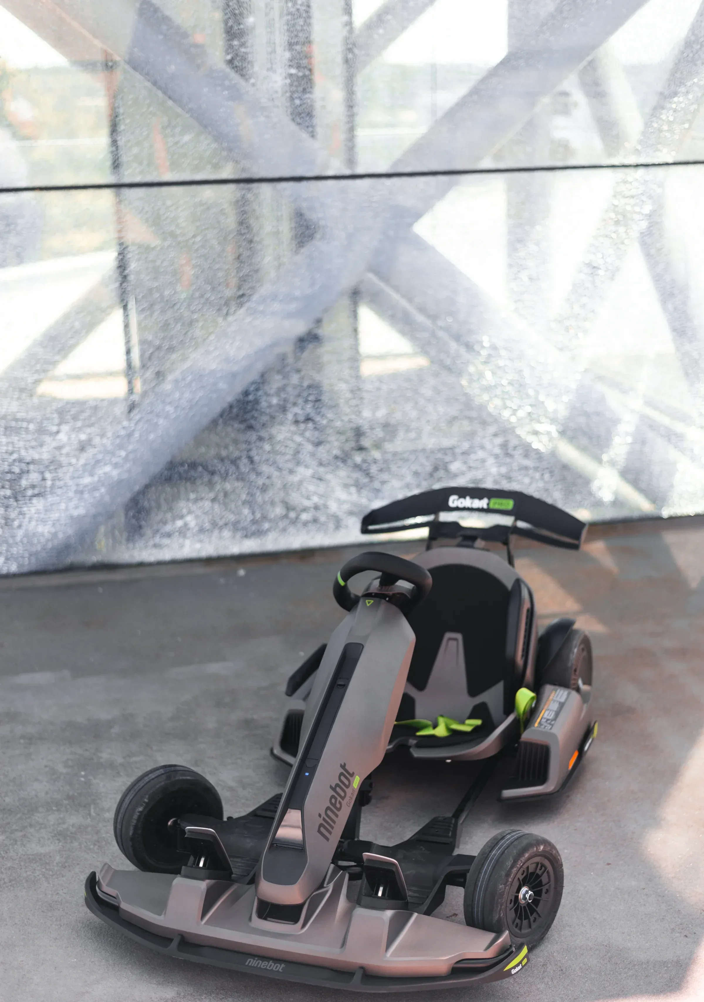 Vertical pit-lane detail, go-kart stationary with mechanical texture